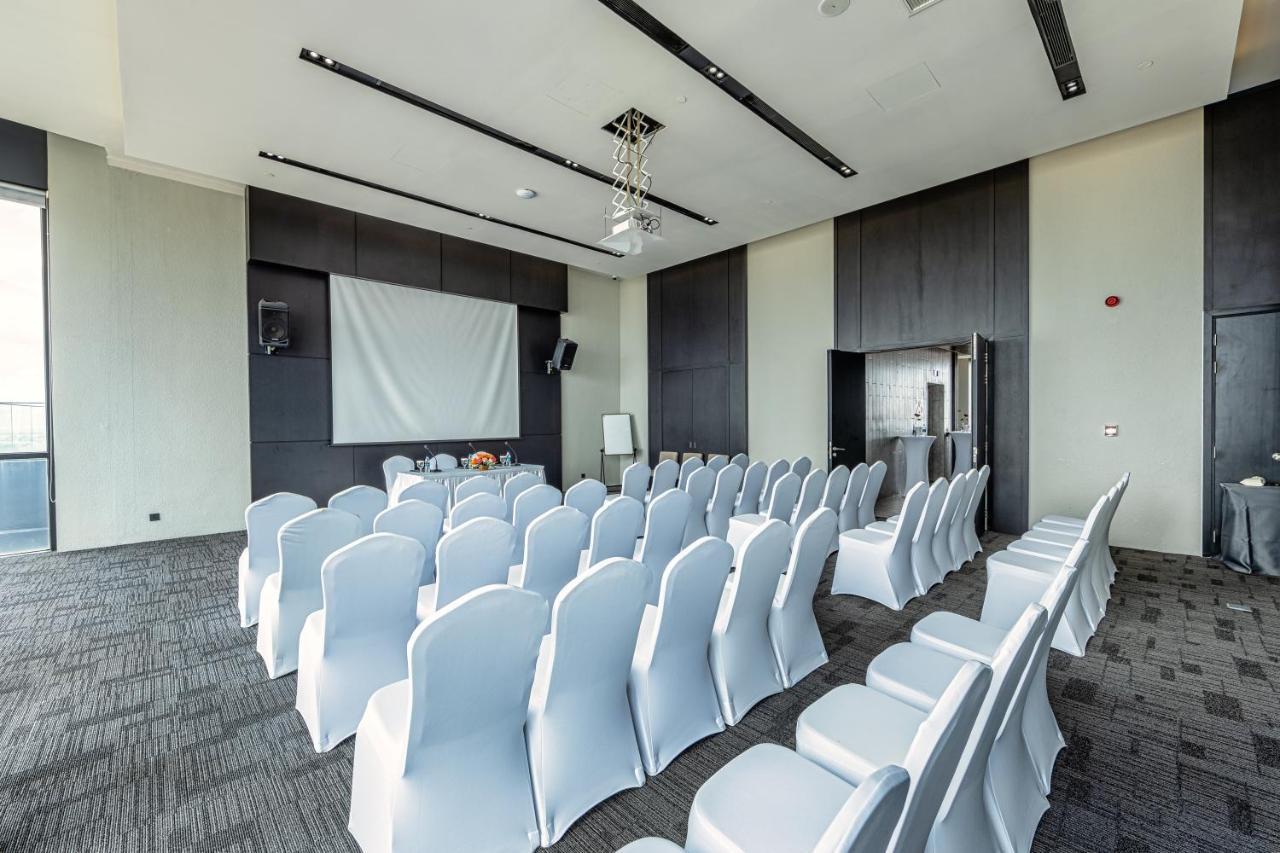 Luxcity Hotel & Apartment Phnom Pen Exterior foto