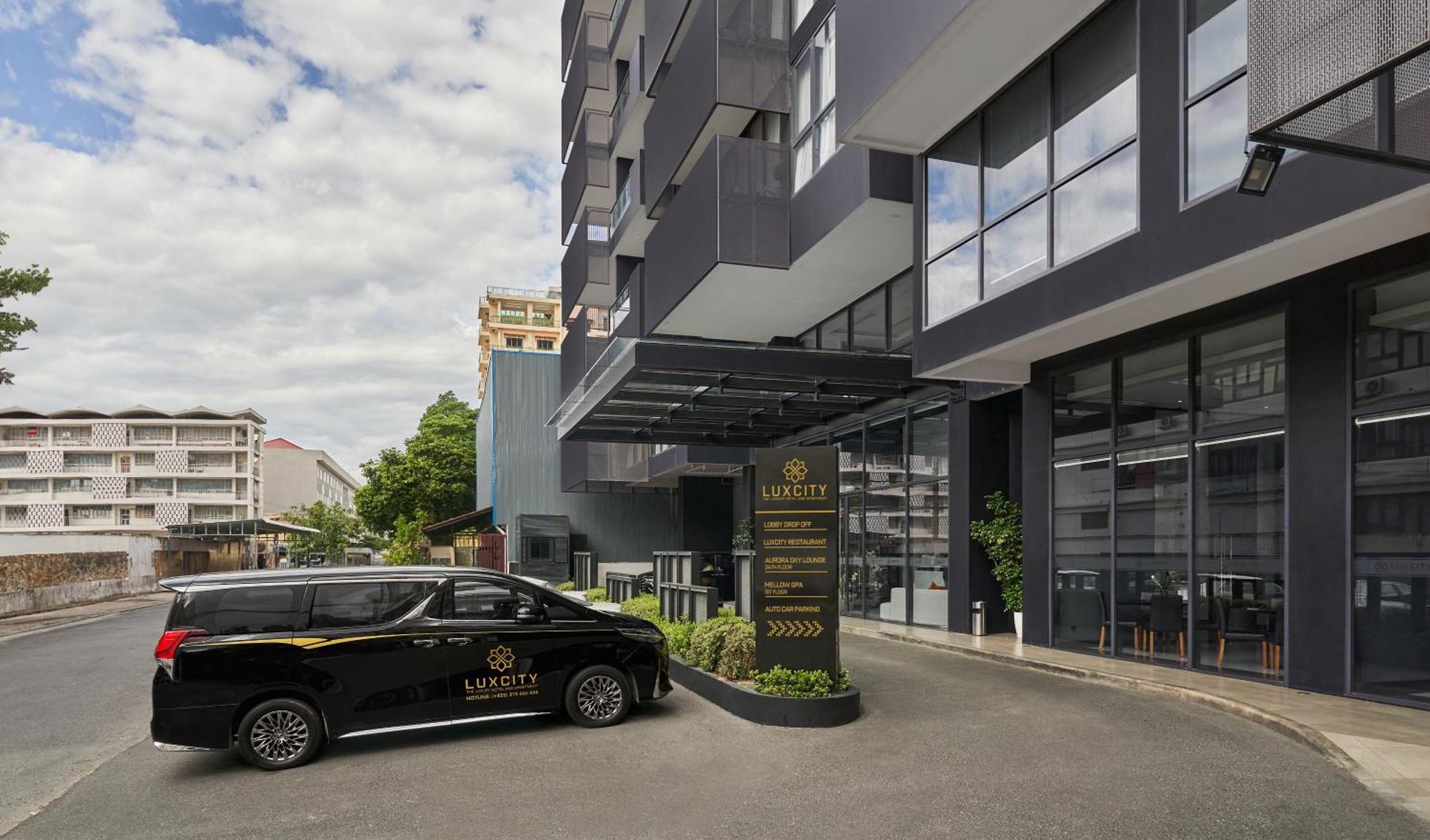 Luxcity Hotel & Apartment Phnom Pen Exterior foto