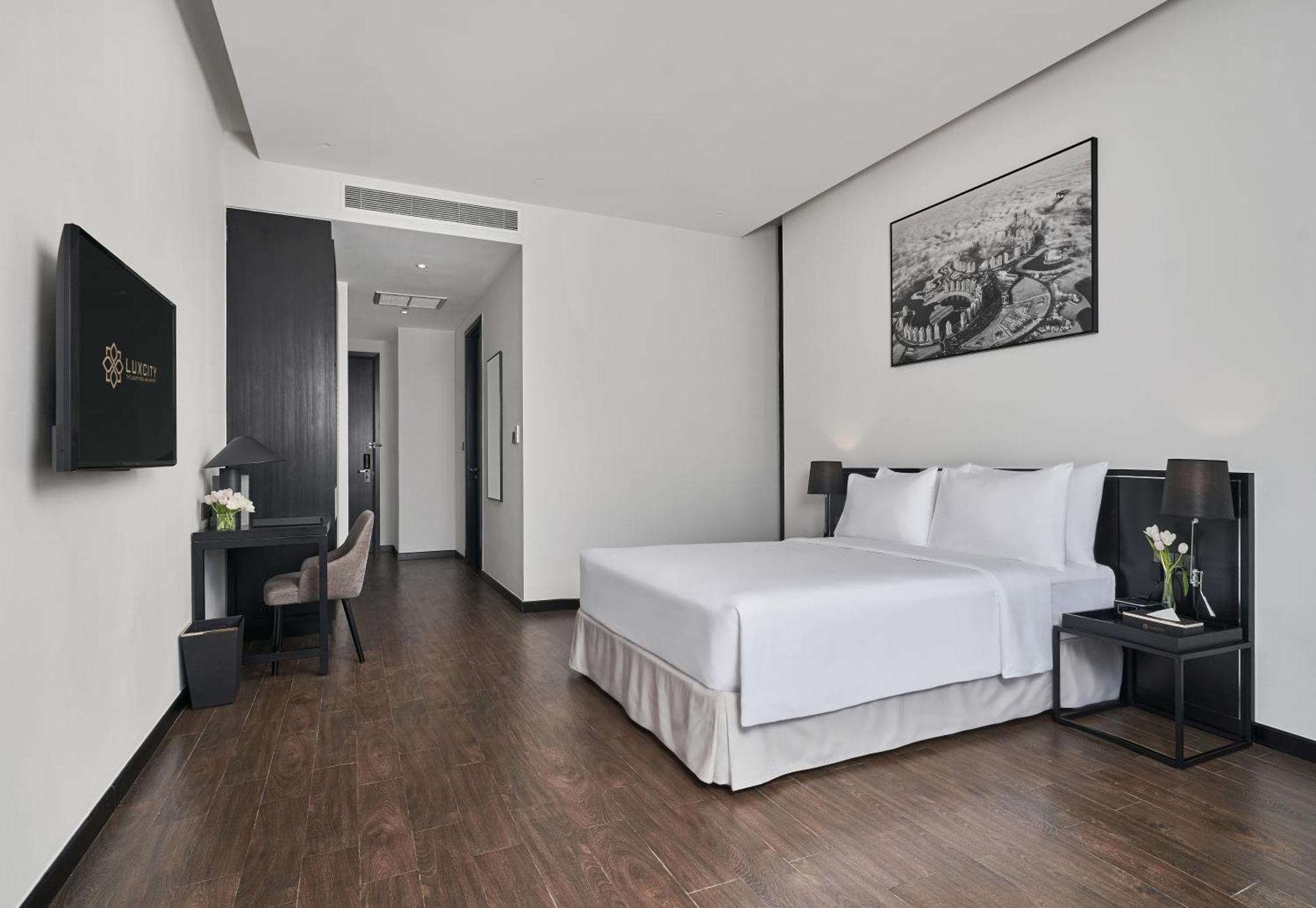 Luxcity Hotel & Apartment Phnom Pen Exterior foto